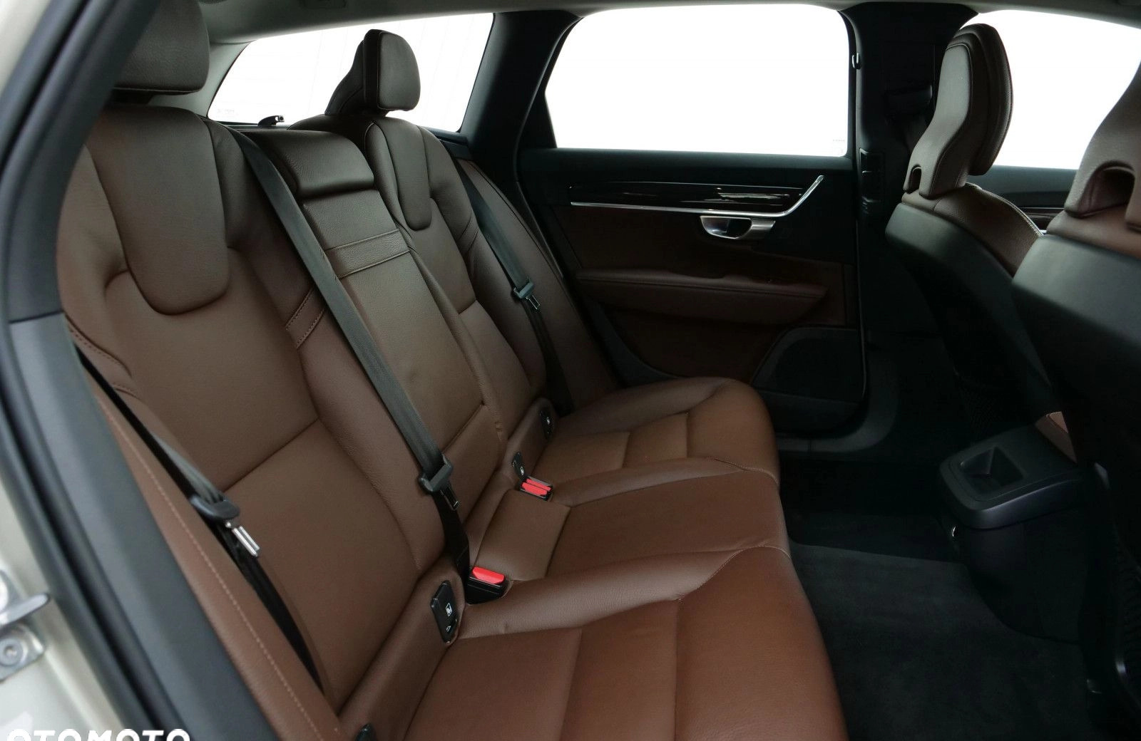 Volvo V90 cena 95900 przebieg: 182660, rok produkcji 2018 z Jasień małe 596